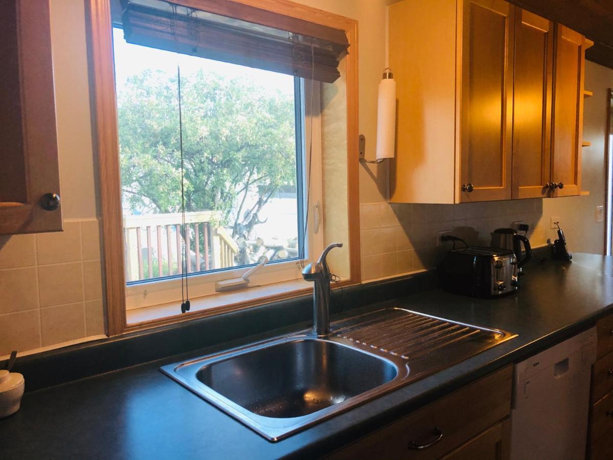 Midnight Sun Vacation Home Whitehorse Exterior photo